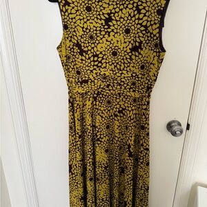 Jessica Howard Black and Yellow Floral Maxi Dress